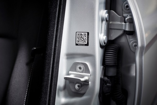 Qr код мерседес